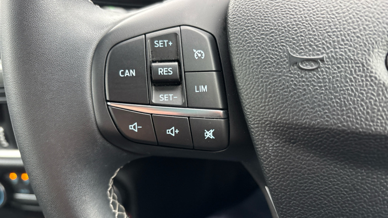 Ford Puma 1.0 EcoBoost Hybrid mHEV Titanium 5dr Petrol Hatchback